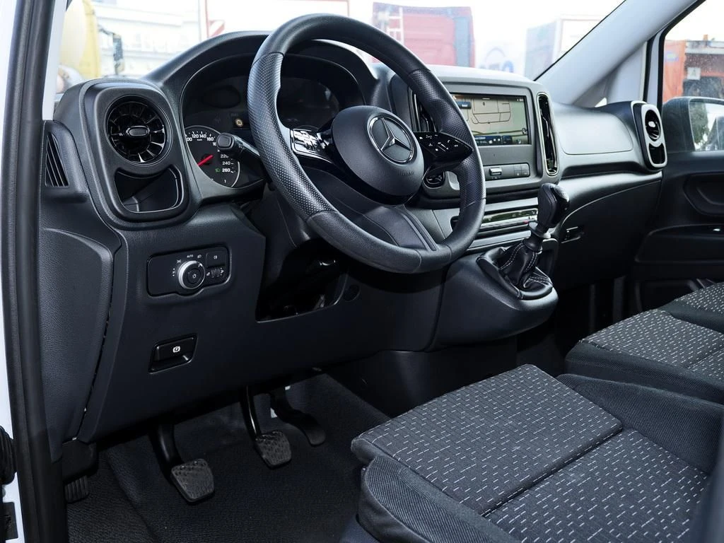 Mercedes-Benz-Vito 116-image-7