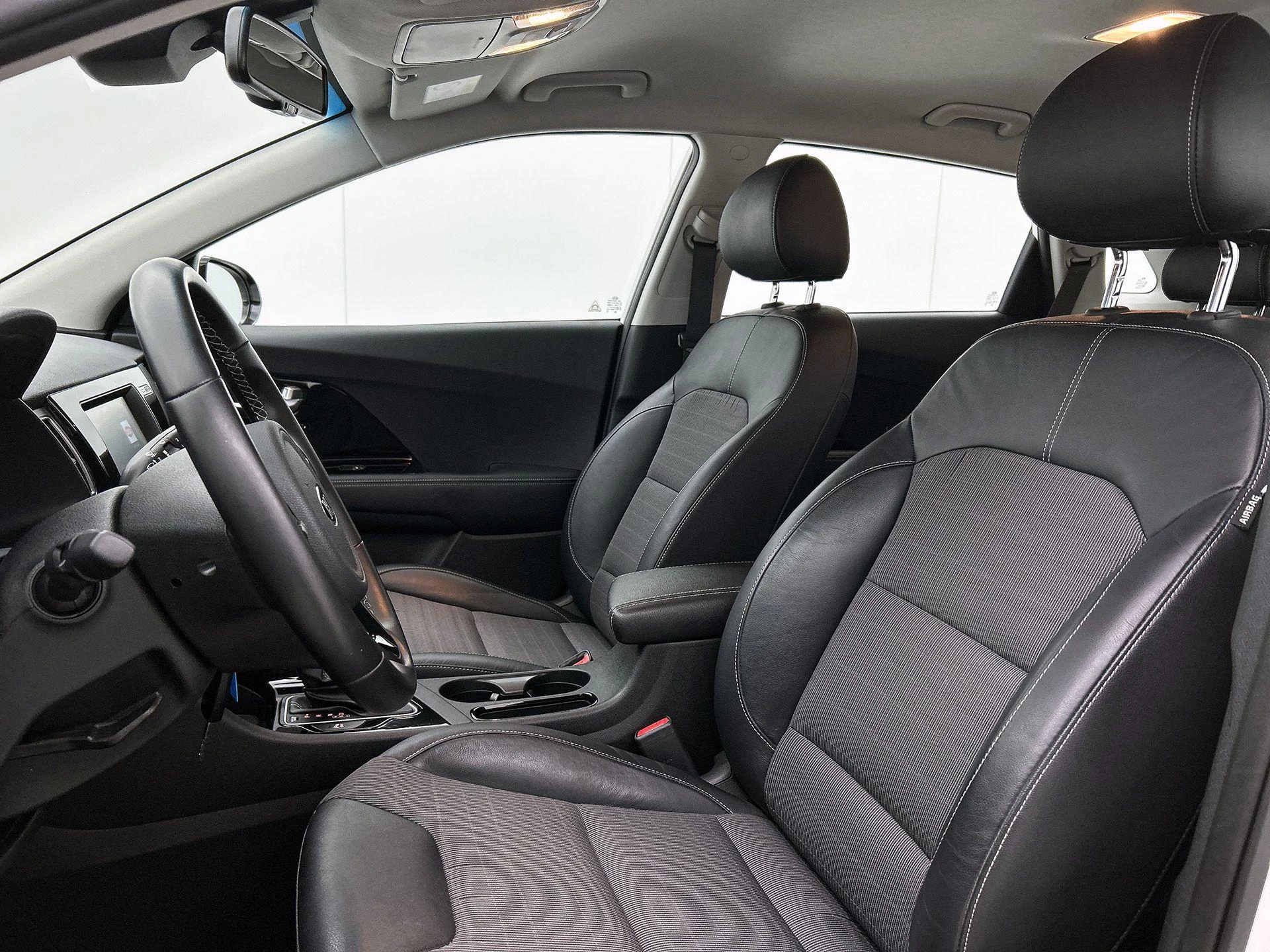 Kia Niro 1.6 GDi Hybrid DynamicLine