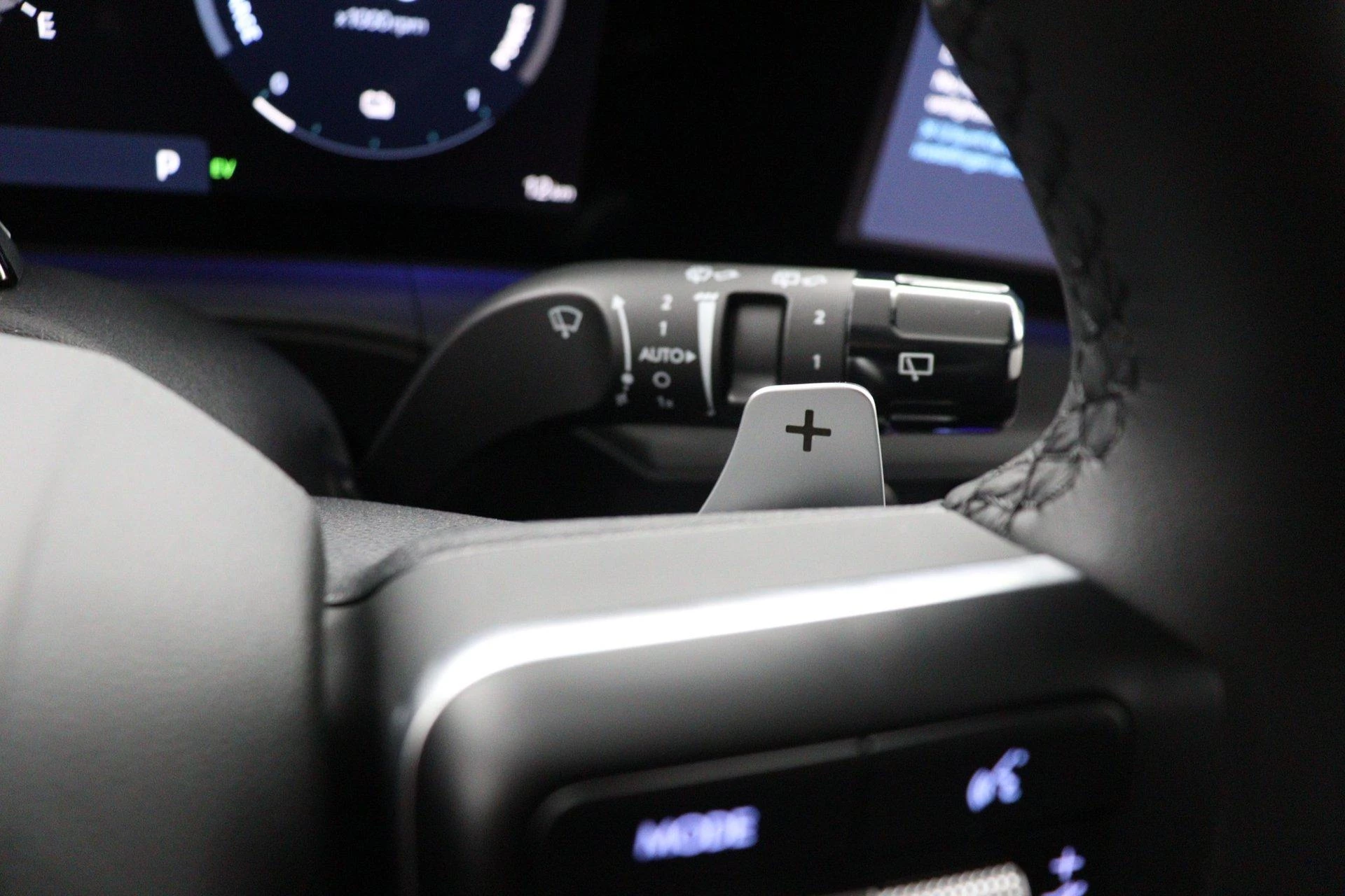 Hyundai-Santa Fe-image-59