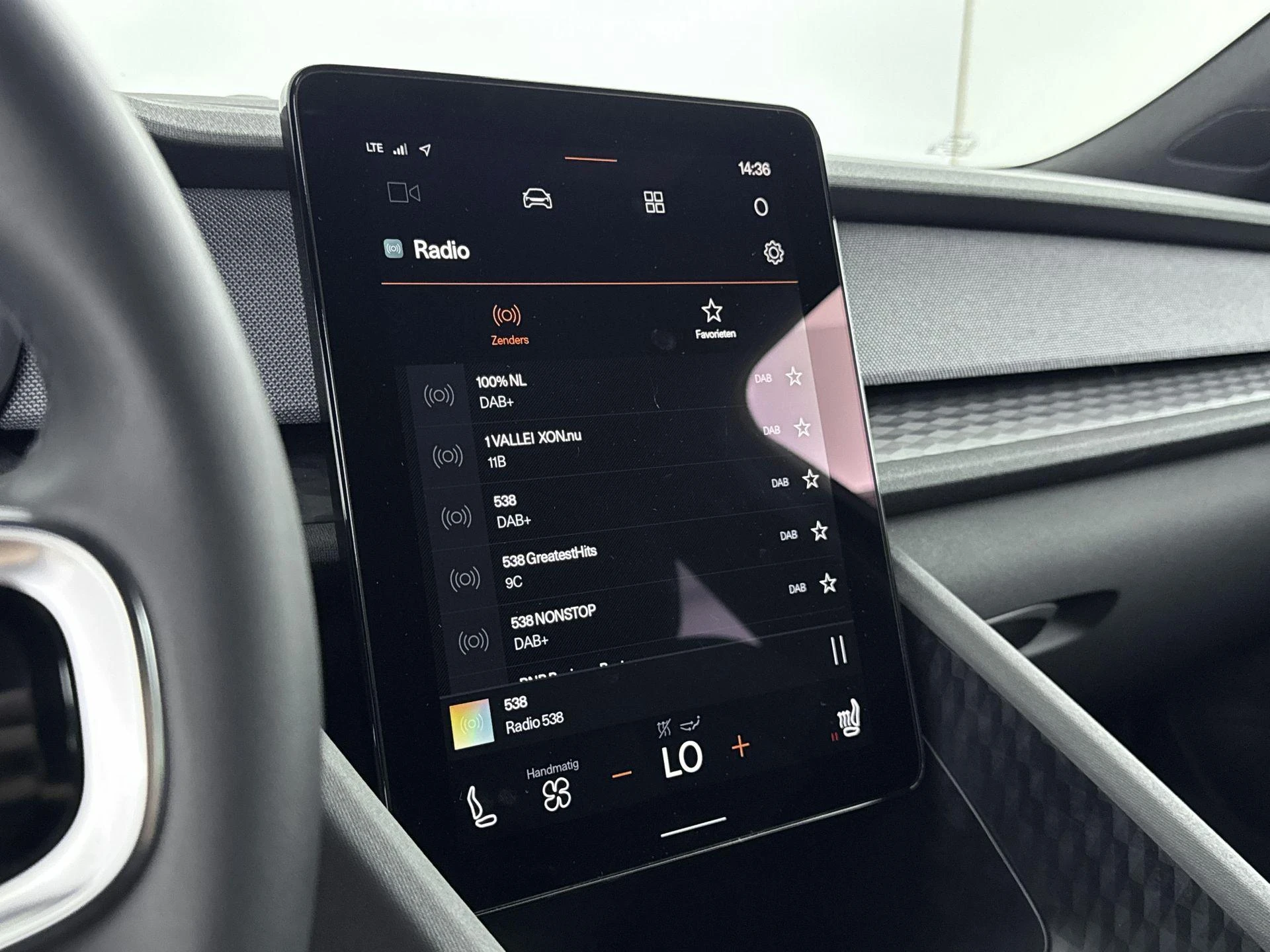Polestar-2-image-6