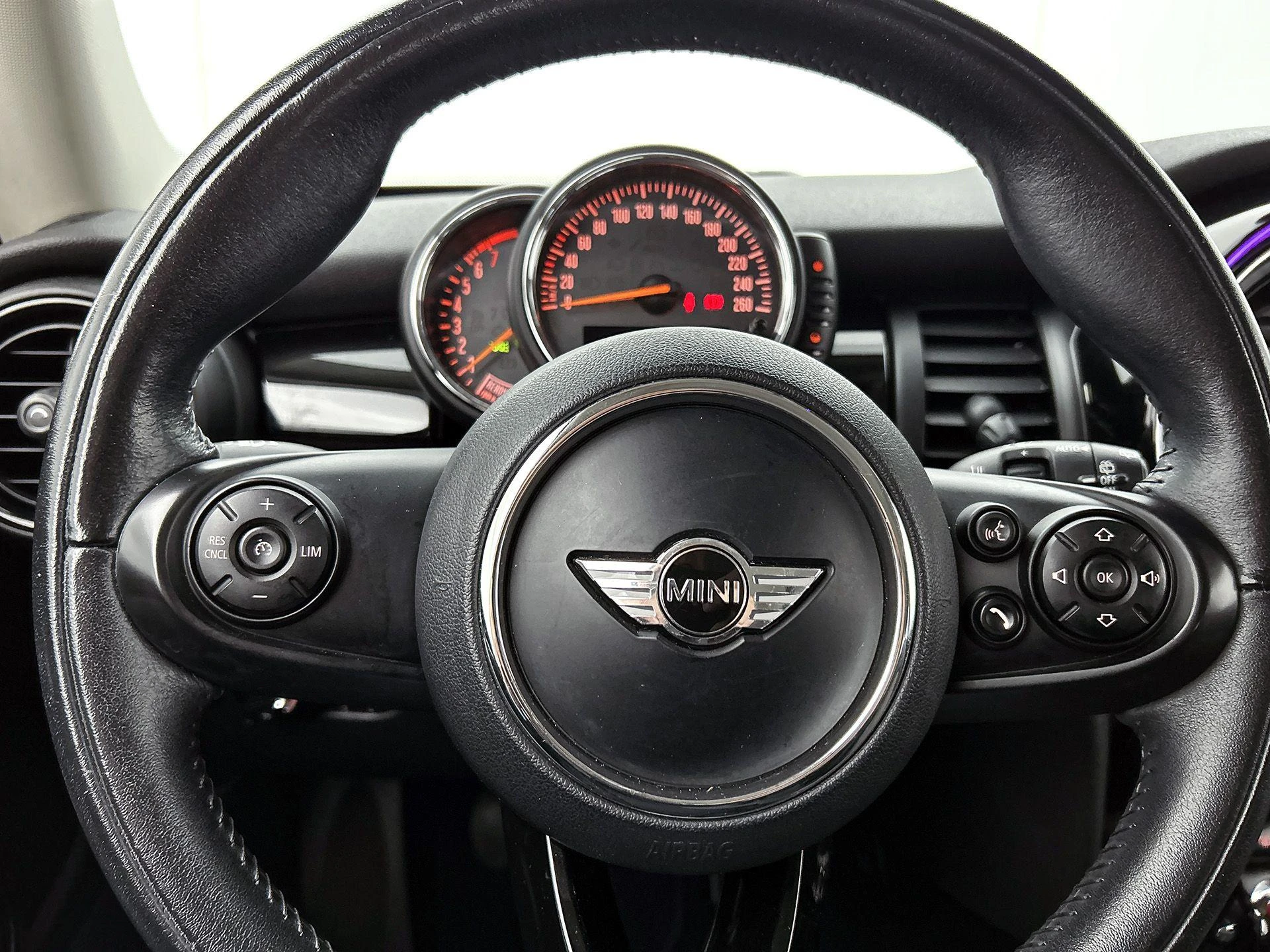 MINI-3-deurs-image-32