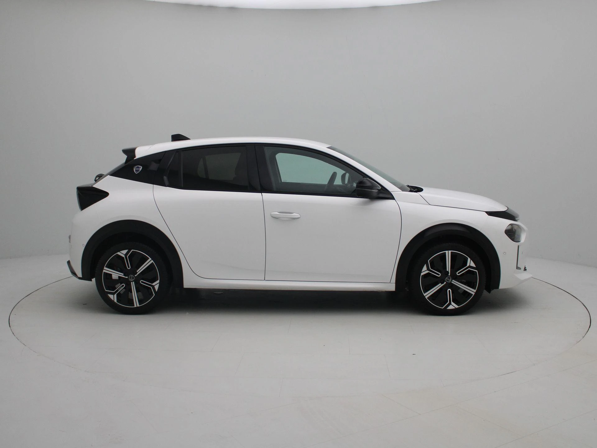 Lancia-Ypsilon-image-5