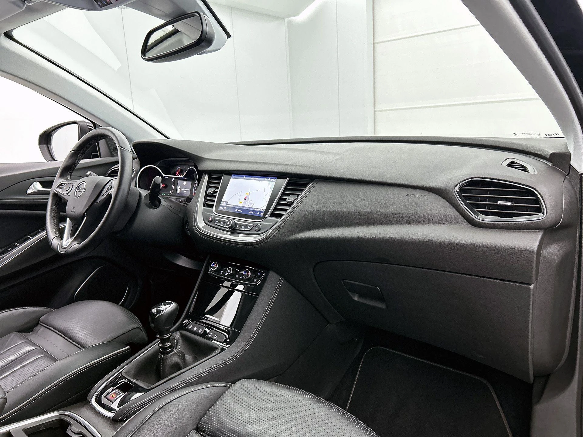 Opel-Grandland X-image-19