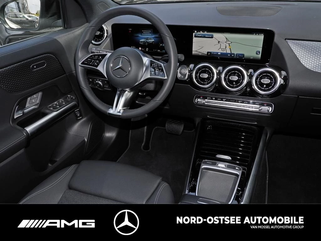 Mercedes-Benz-GLA-image-7