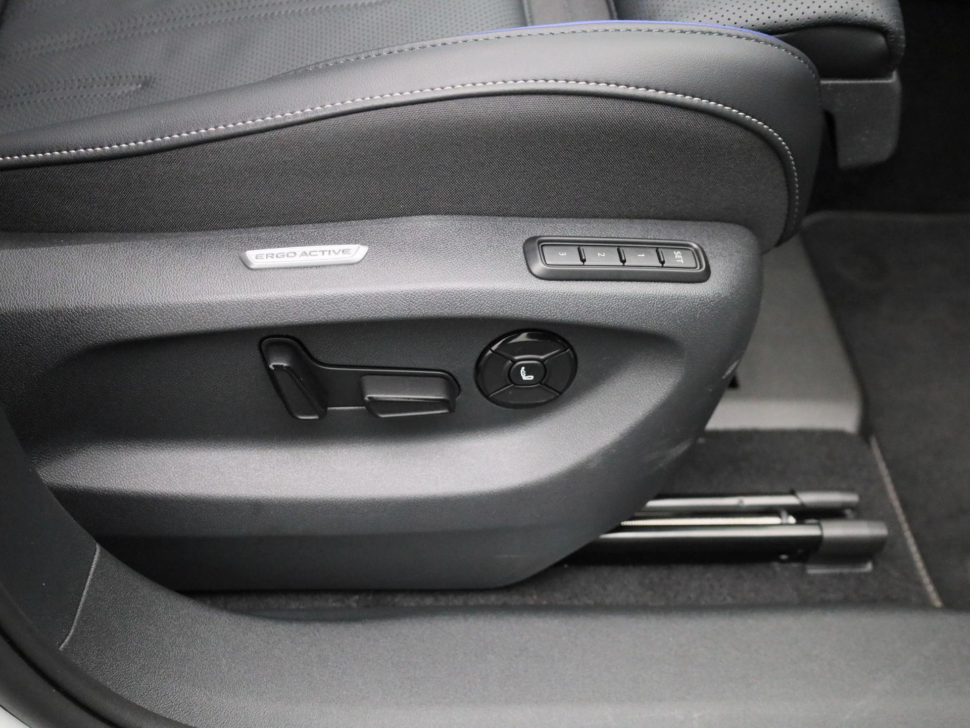 Volkswagen-Tiguan-image-48