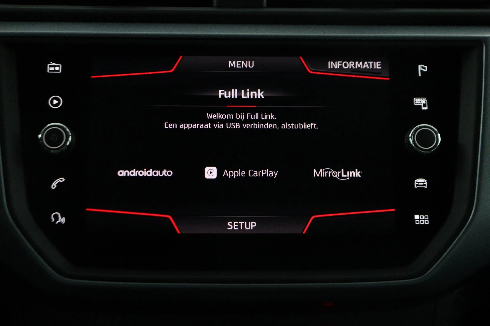 SEAT-Arona-image-41