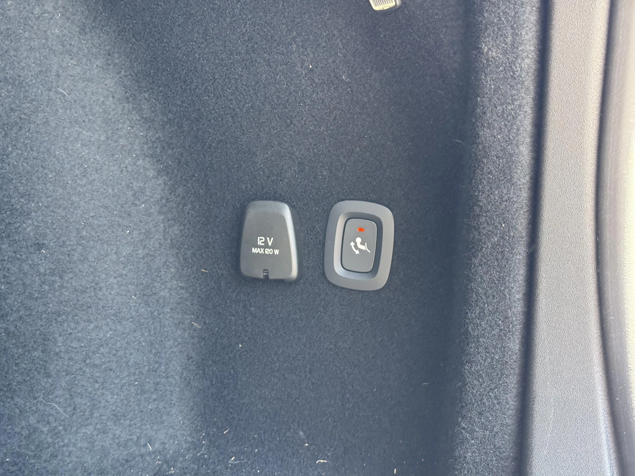 Volvo-V60-image-8
