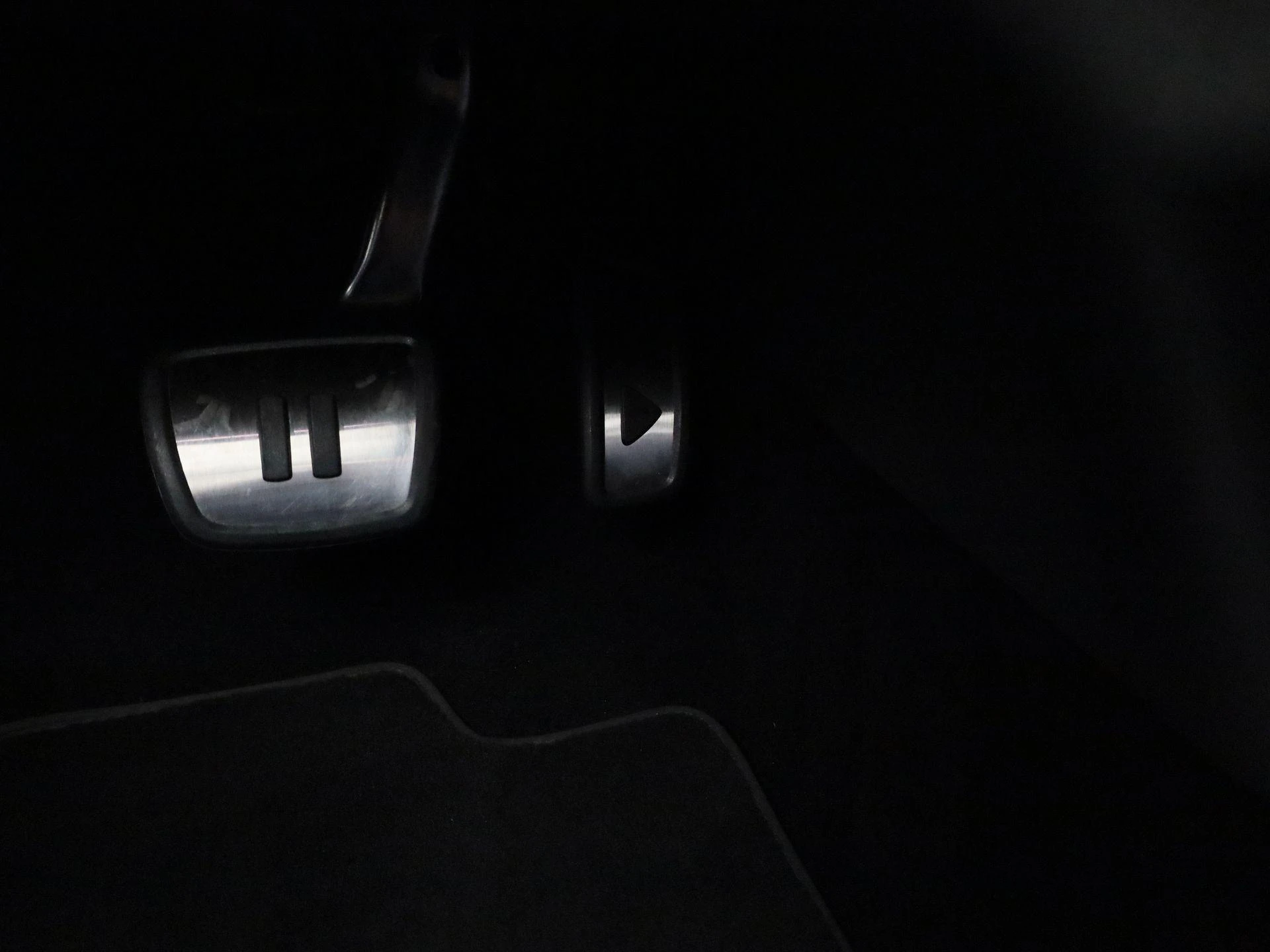 Volkswagen-ID.4-image-28