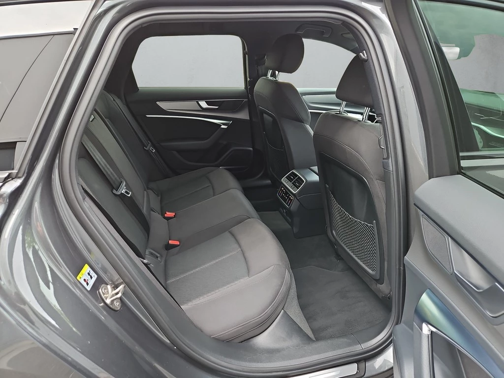 Audi A6 Avant sport 40 TDI quattro S tronic *S line*