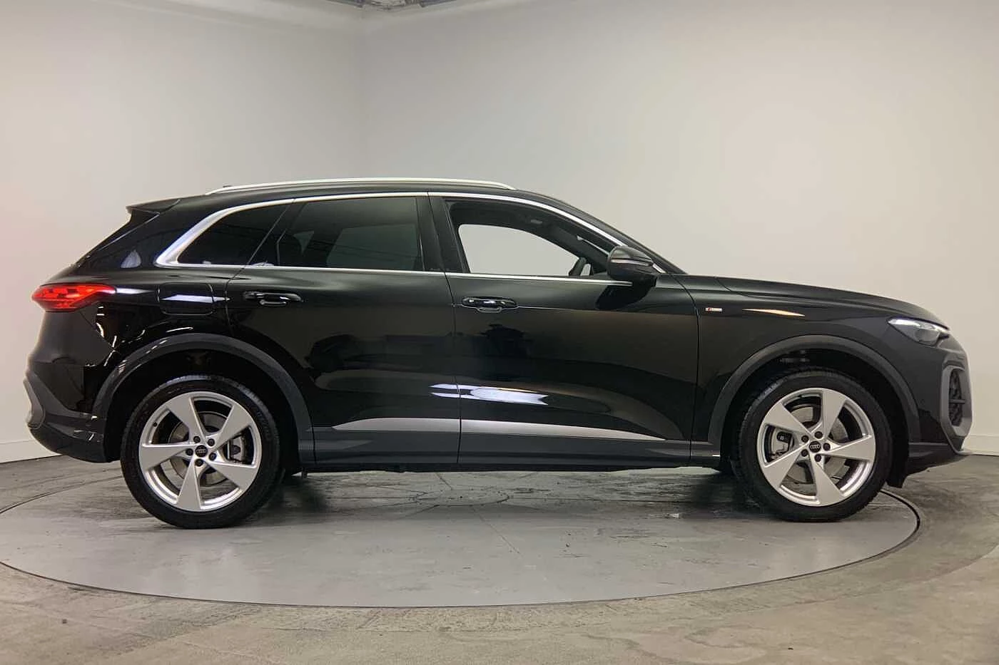Audi-Q5-image-3