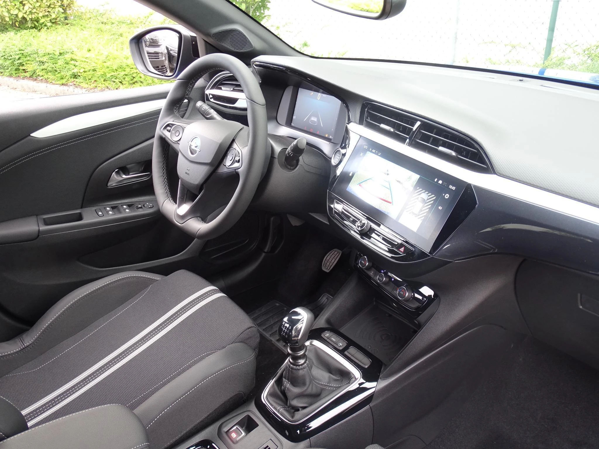 Opel-Corsa-image-13