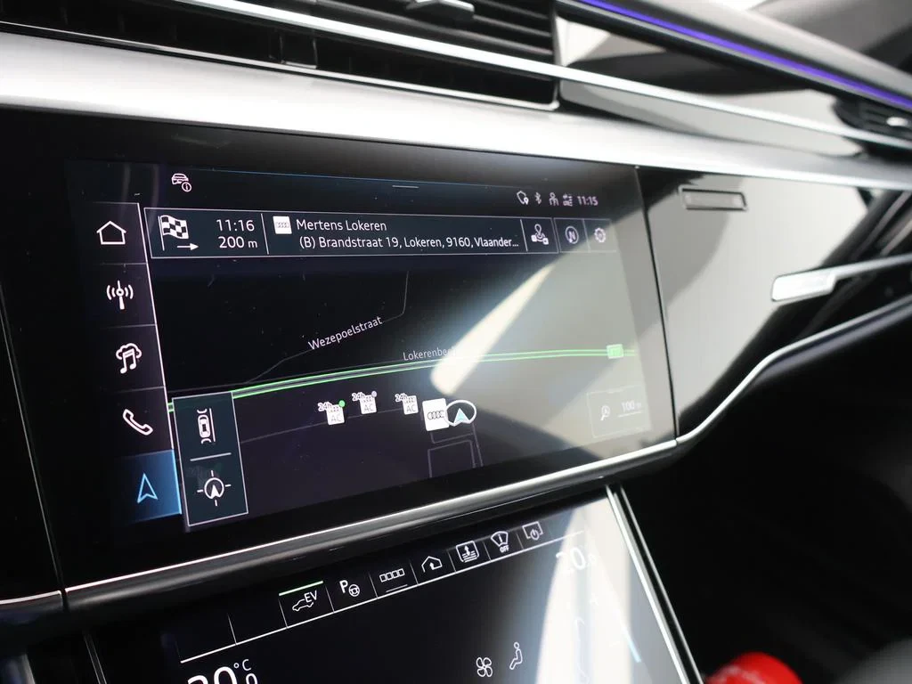 Audi-A8-image-18