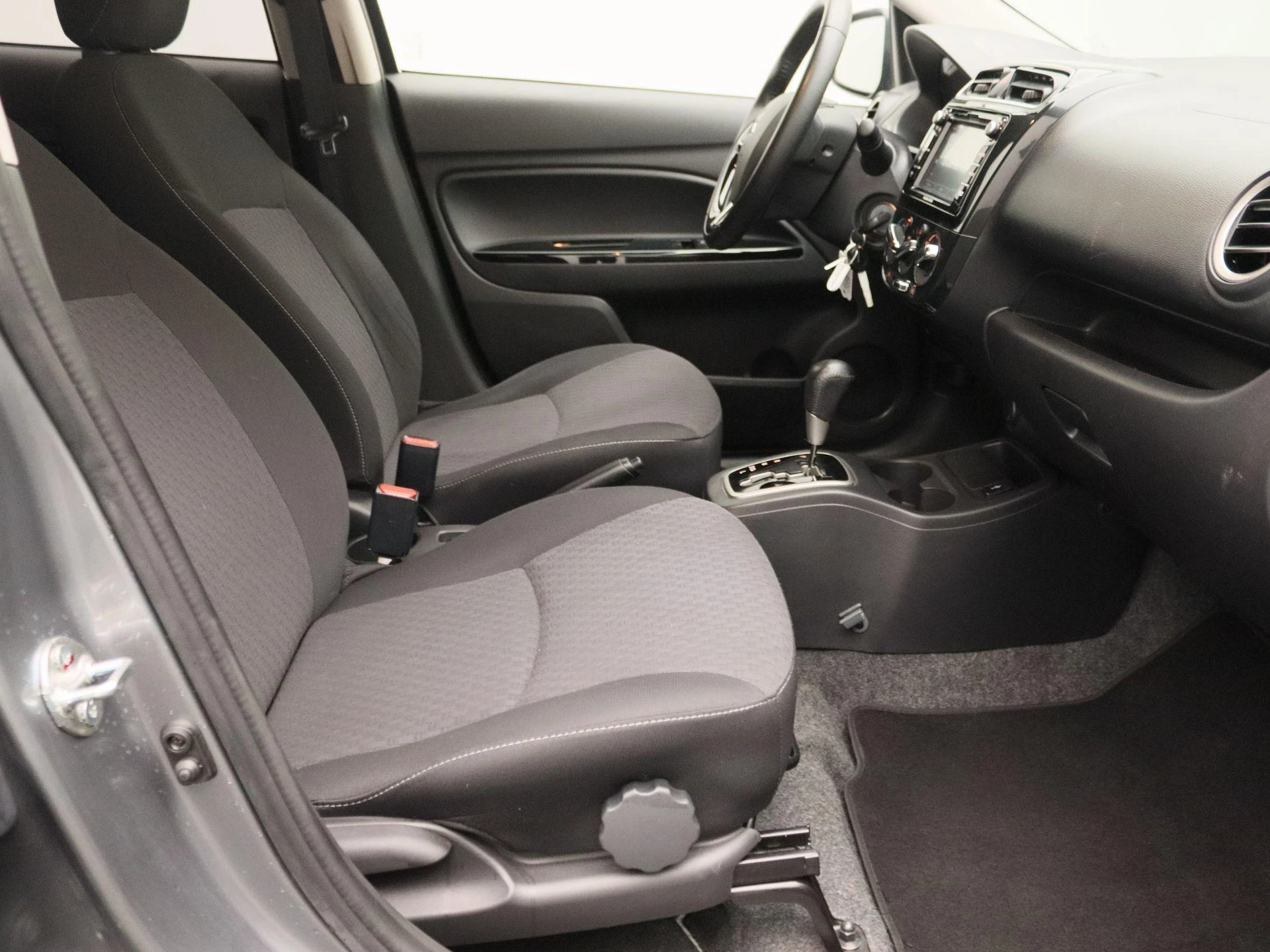 Mitsubishi Space Star 1.2 Connect Pro