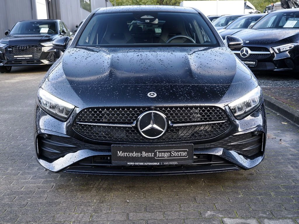 Mercedes-Benz-A-Klasse 200-image-3