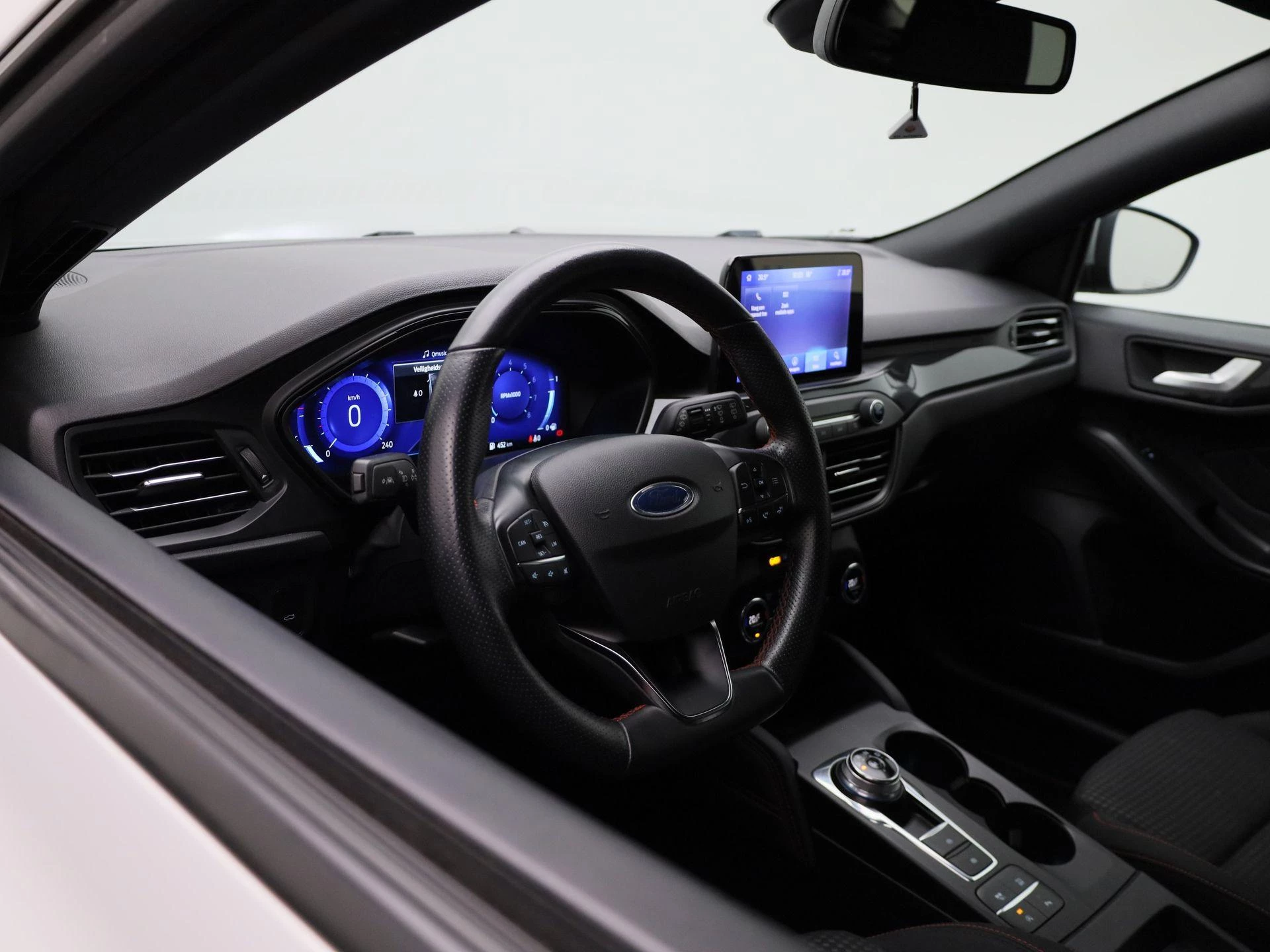 Ford Focus Wagon 1.5 EcoBoost ST Line X Business