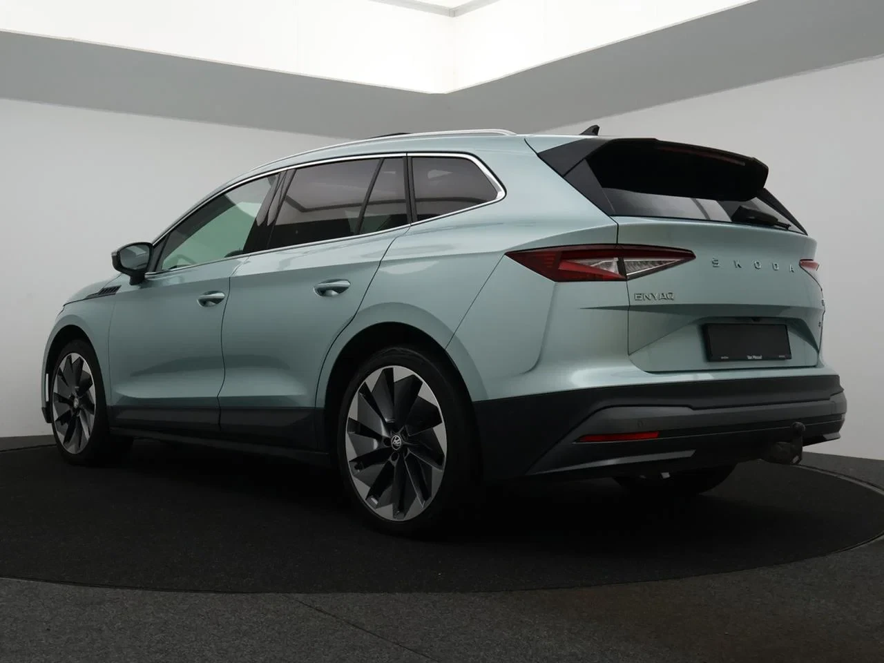 Škoda-Enyaq iV-image-7