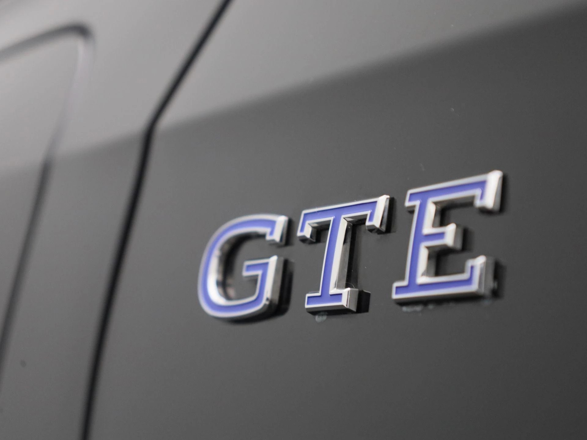 Volkswagen-Golf-image-42