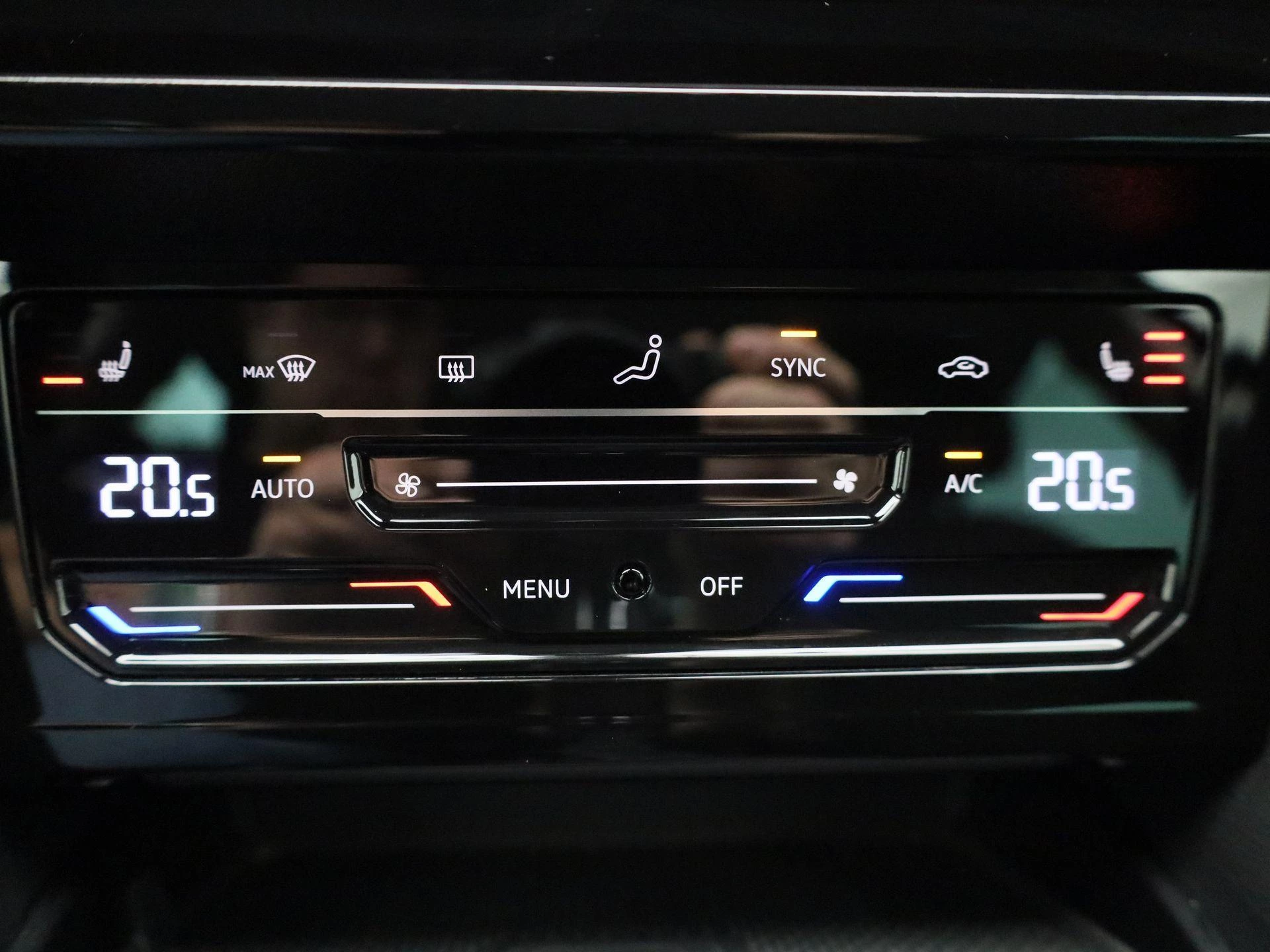 Volkswagen Passat Variant 2.0 TDI 90kW DSG Elegance Business