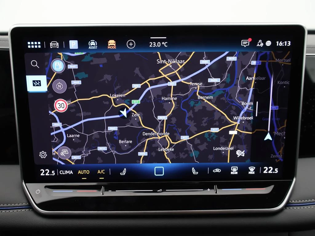 Volkswagen-Tiguan-image-23