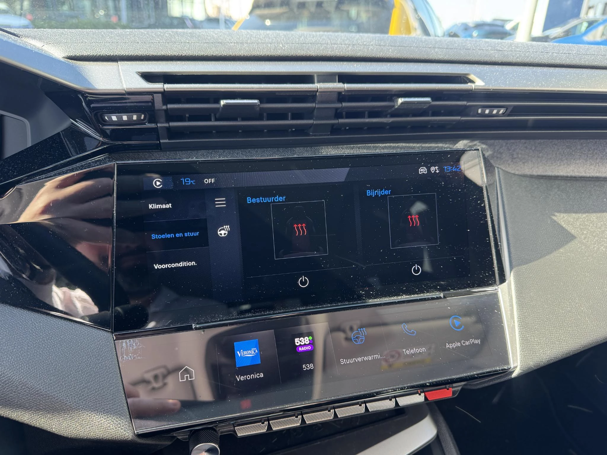 Peugeot-e-308-image-20