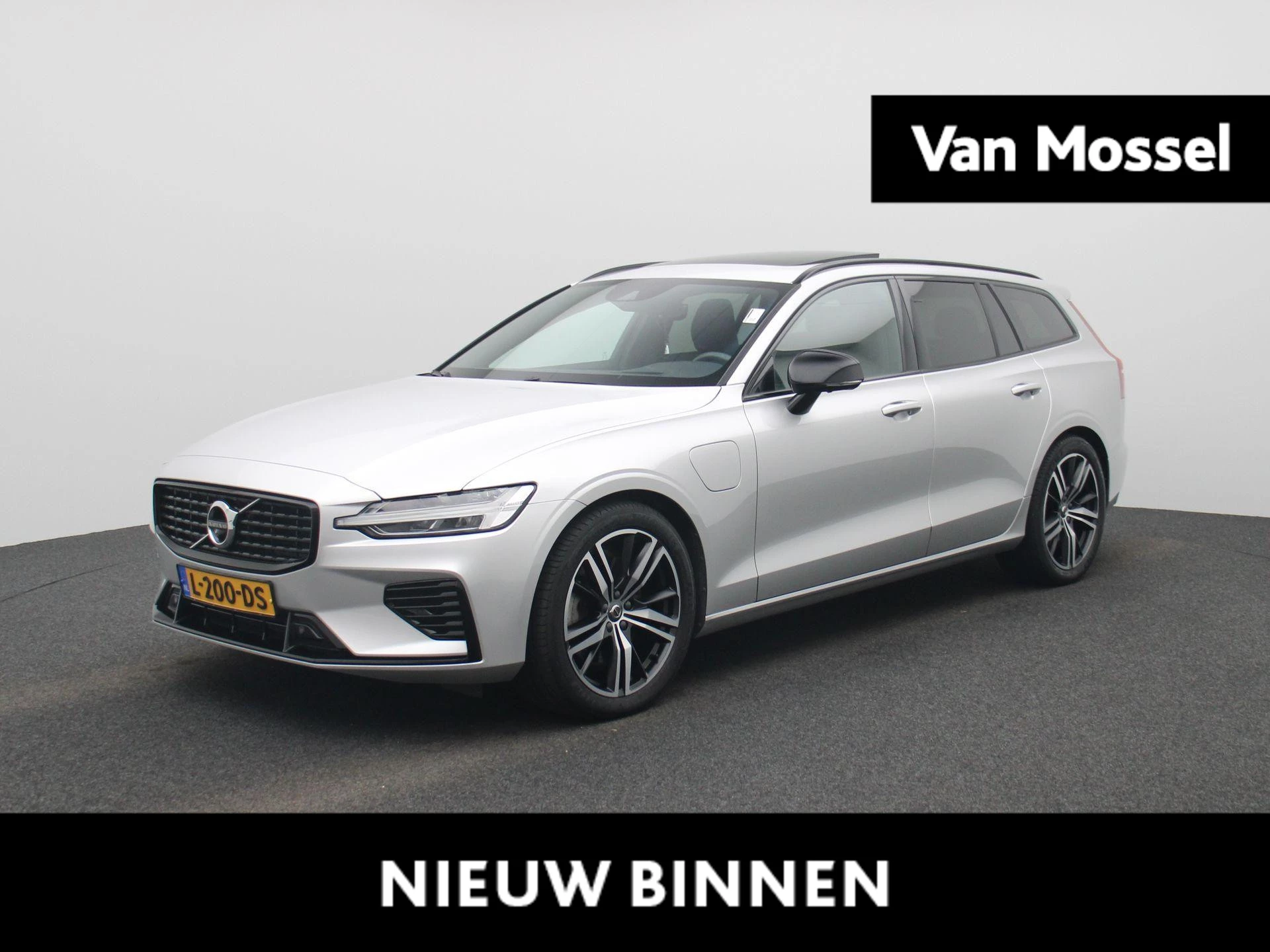 Volvo-V60-image-0