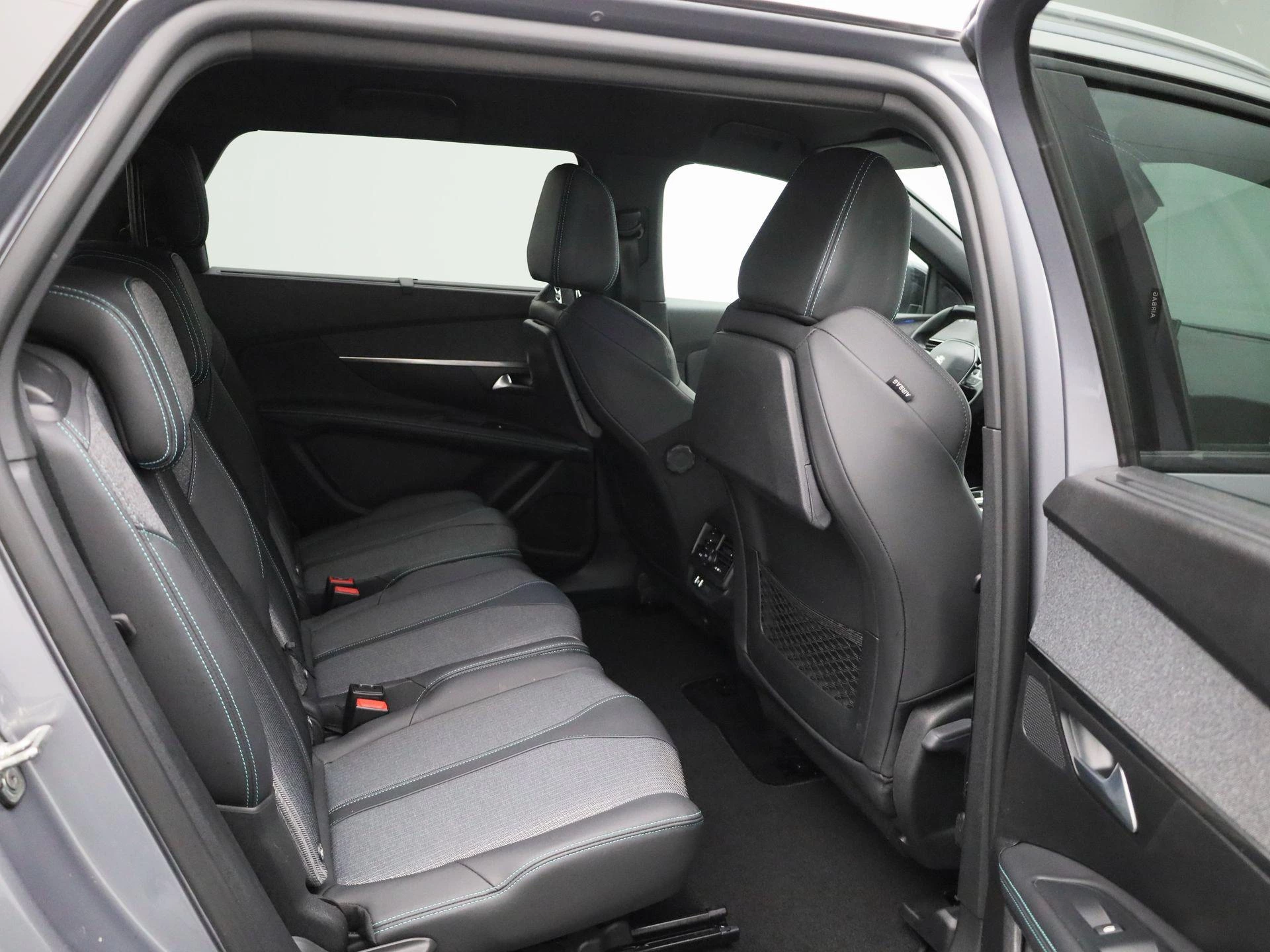 Peugeot-5008-image-36