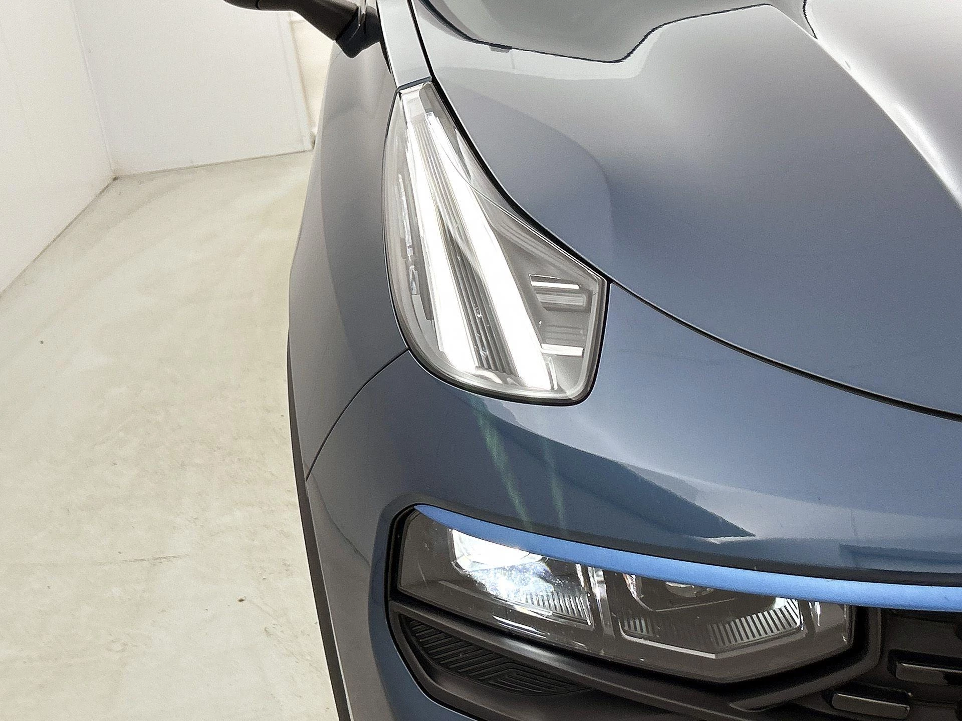 Lynk & Co-01-image-13
