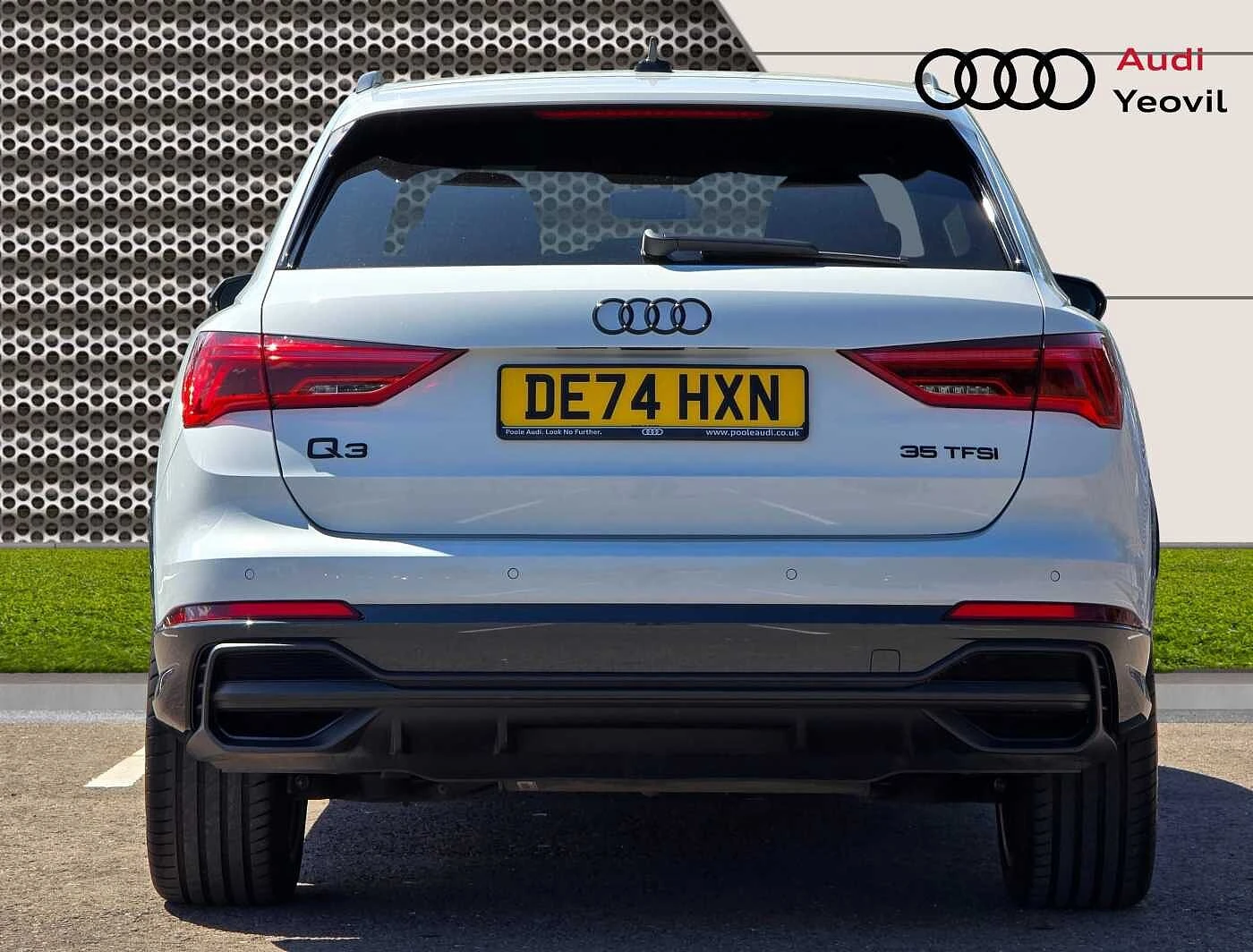 Audi-Q3-image-11
