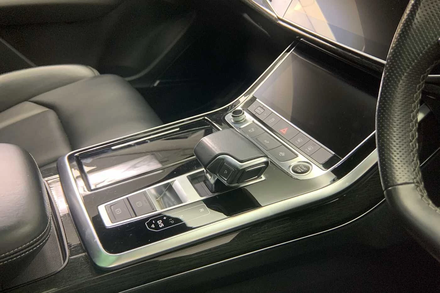 Audi-Q7-image-7