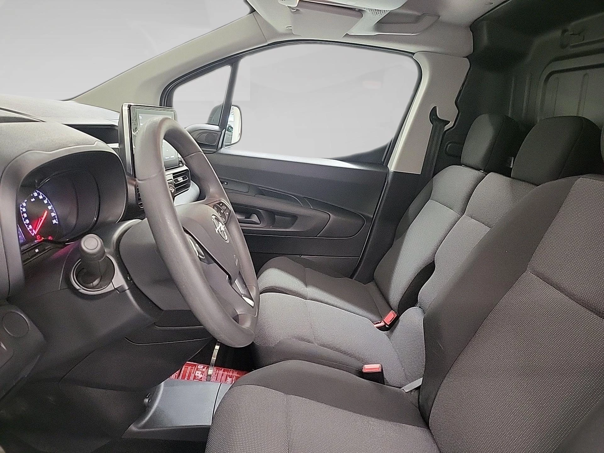 Opel-Combo-e-image-7