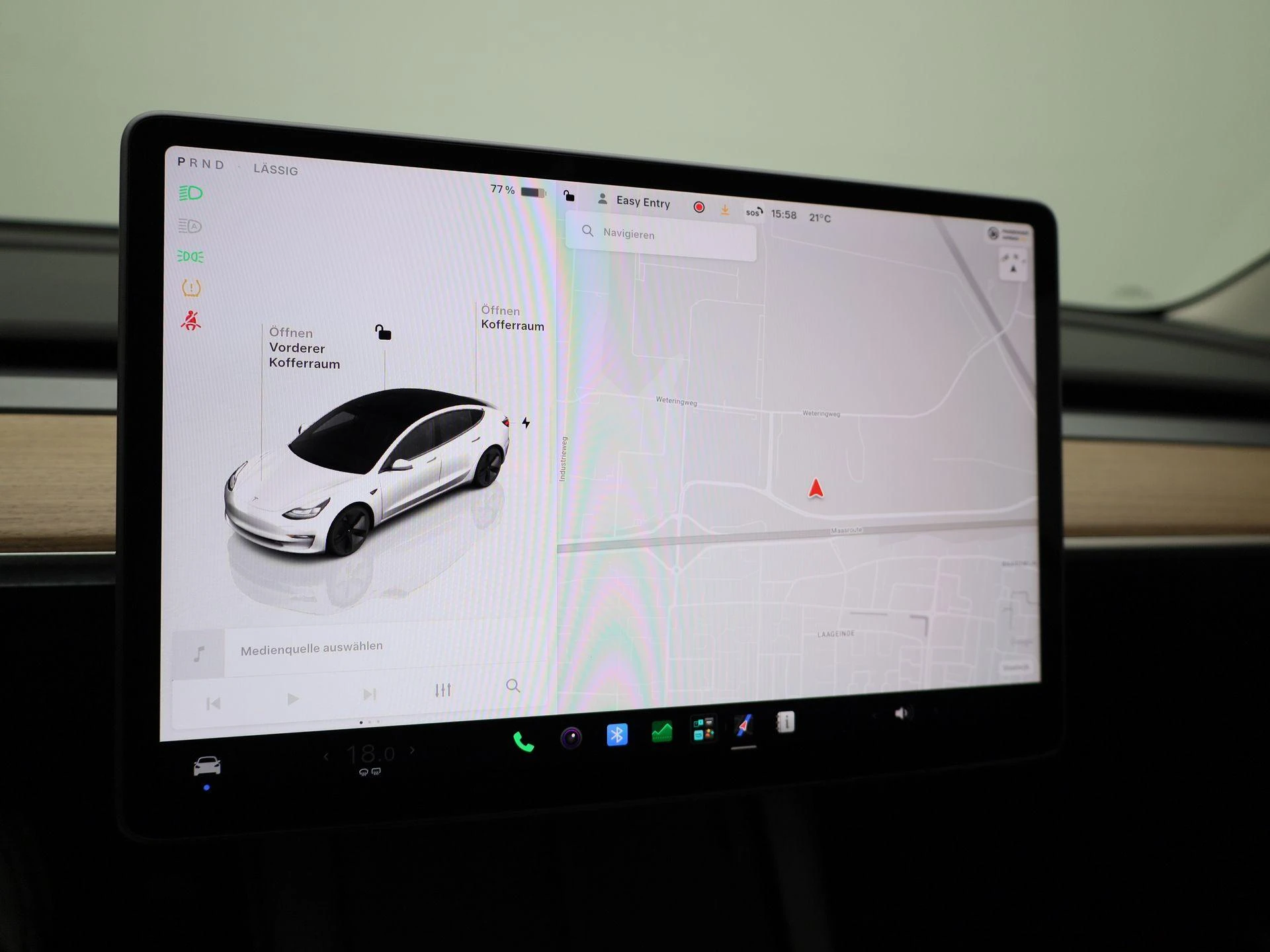 Tesla-Model 3-image-23
