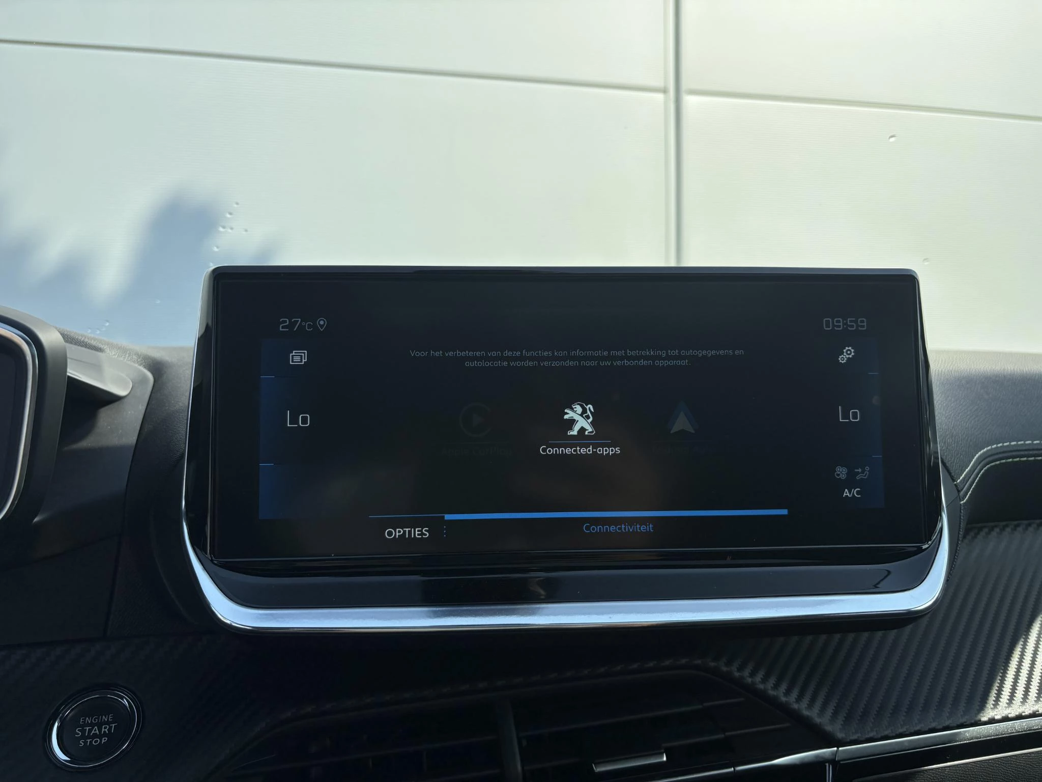 Peugeot-208-image-16