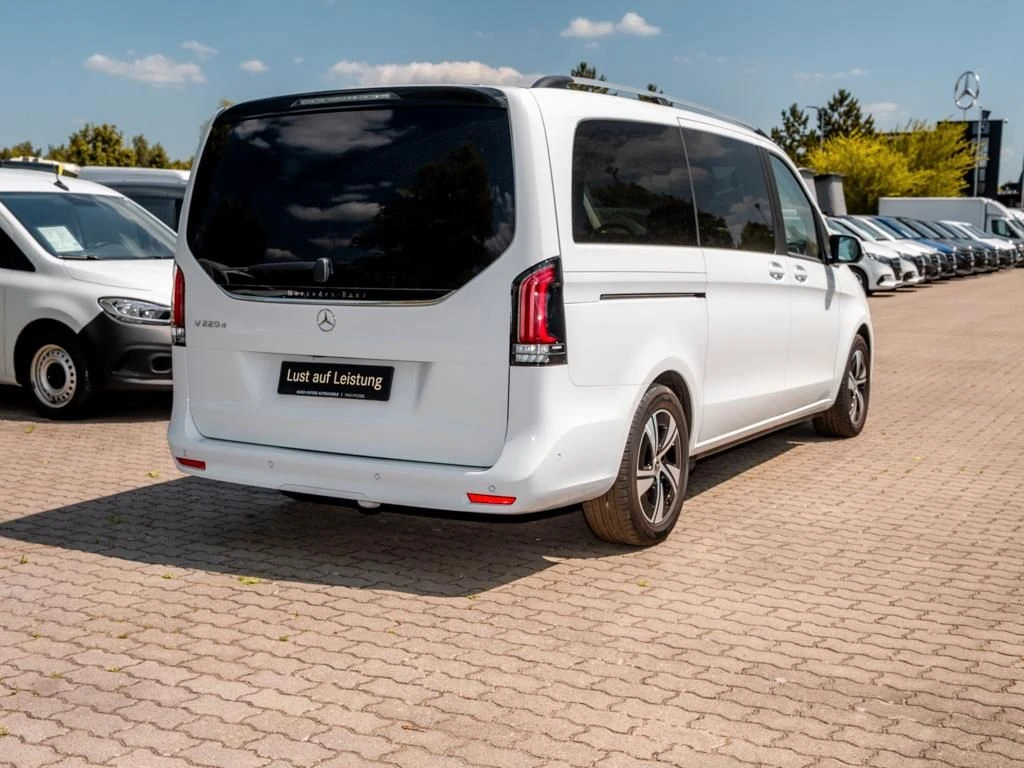 Mercedes-Benz-V-Klasse 220-image-4