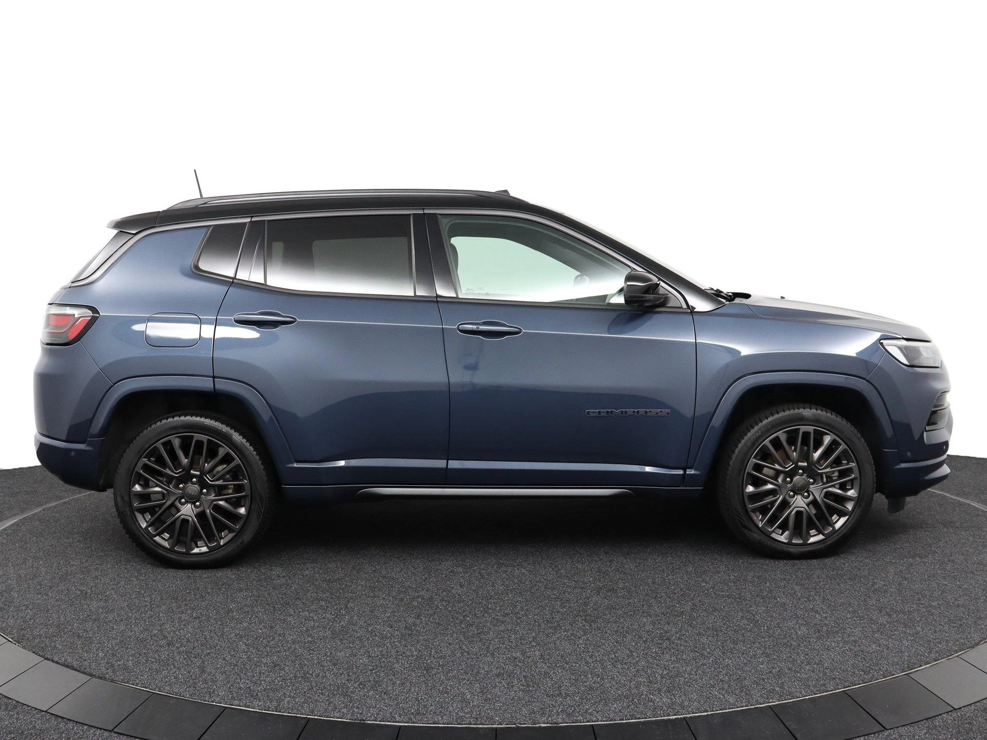 Jeep-Compass-image-11