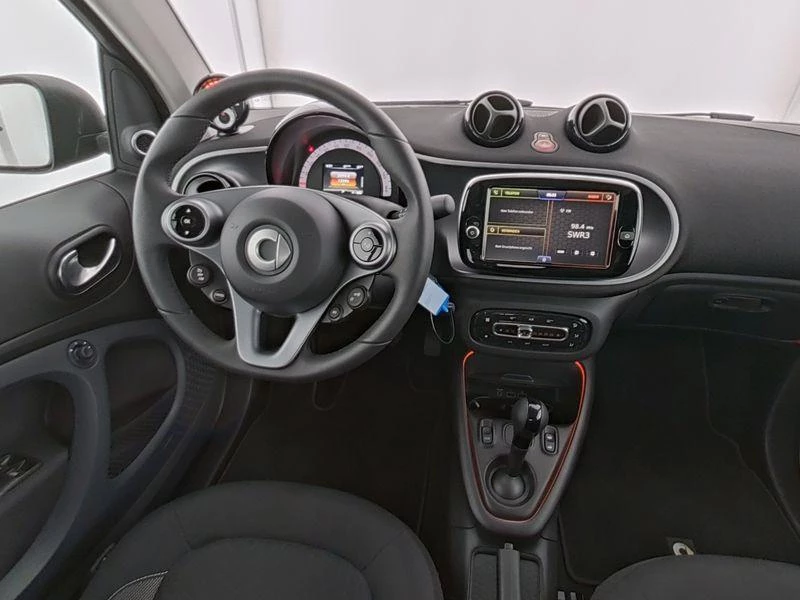 smart Fortwo cabrio Elektromotor 60kW Essential