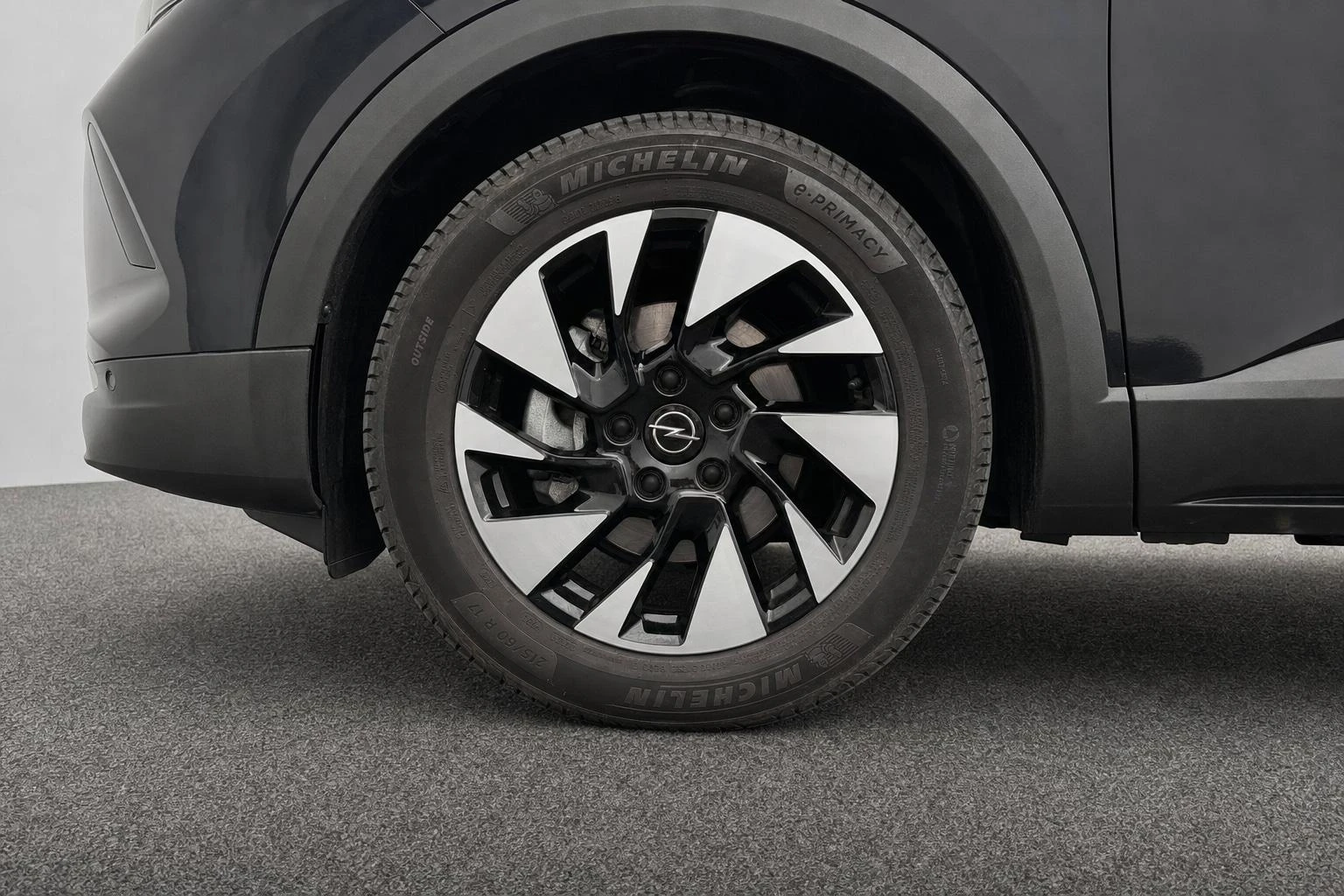 Opel-Grandland-image-13