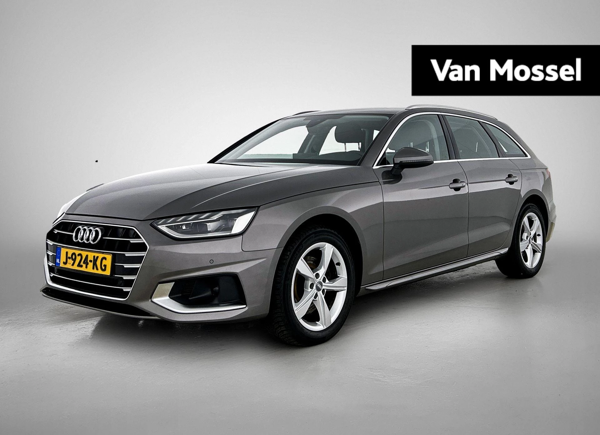 Audi-A4-image-0