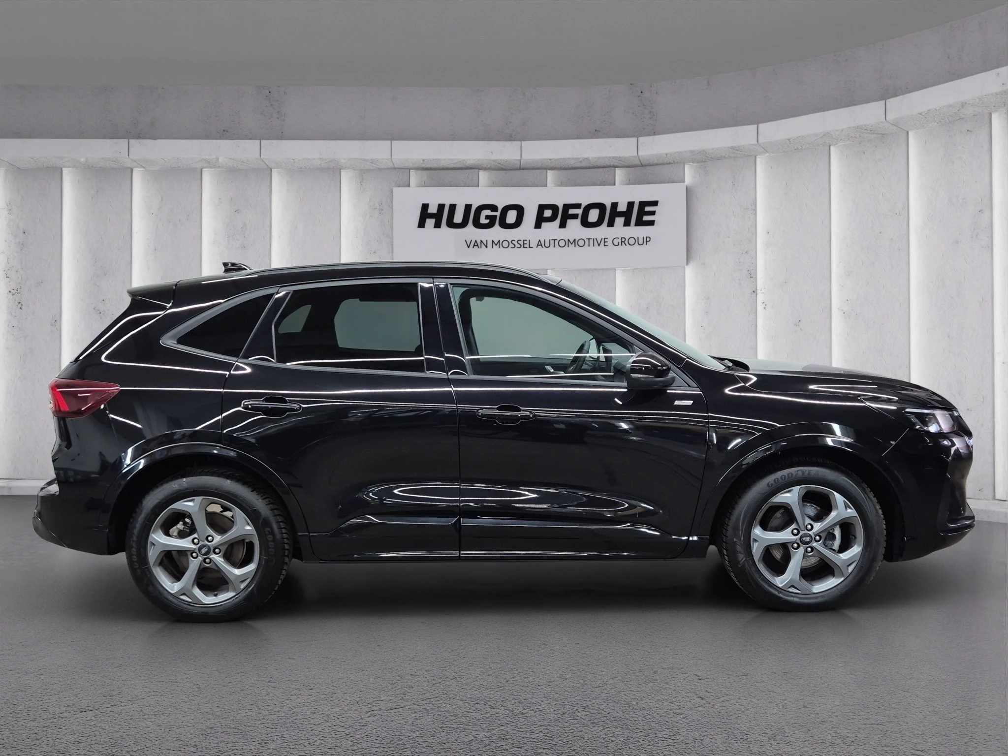Ford Kuga ST-Line Aut.*KAM*LED-MATRIX*NAVI*GRA*WINTER-PKT.