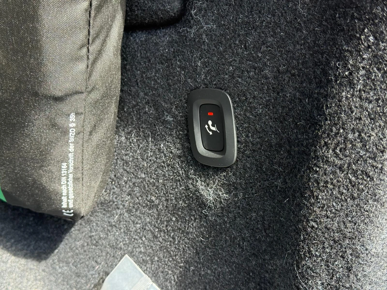 Volvo-XC40-image-12