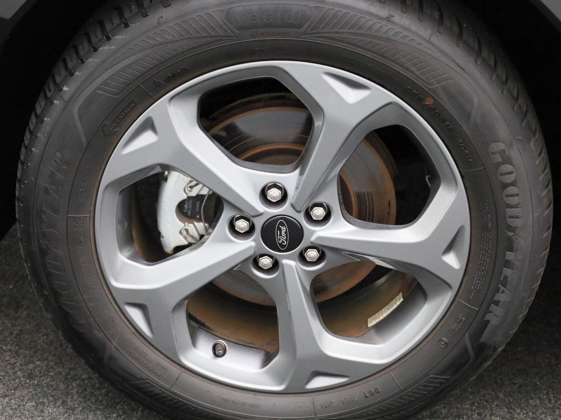 Ford Kuga 2.5 PHEV 243Pk ST-Line