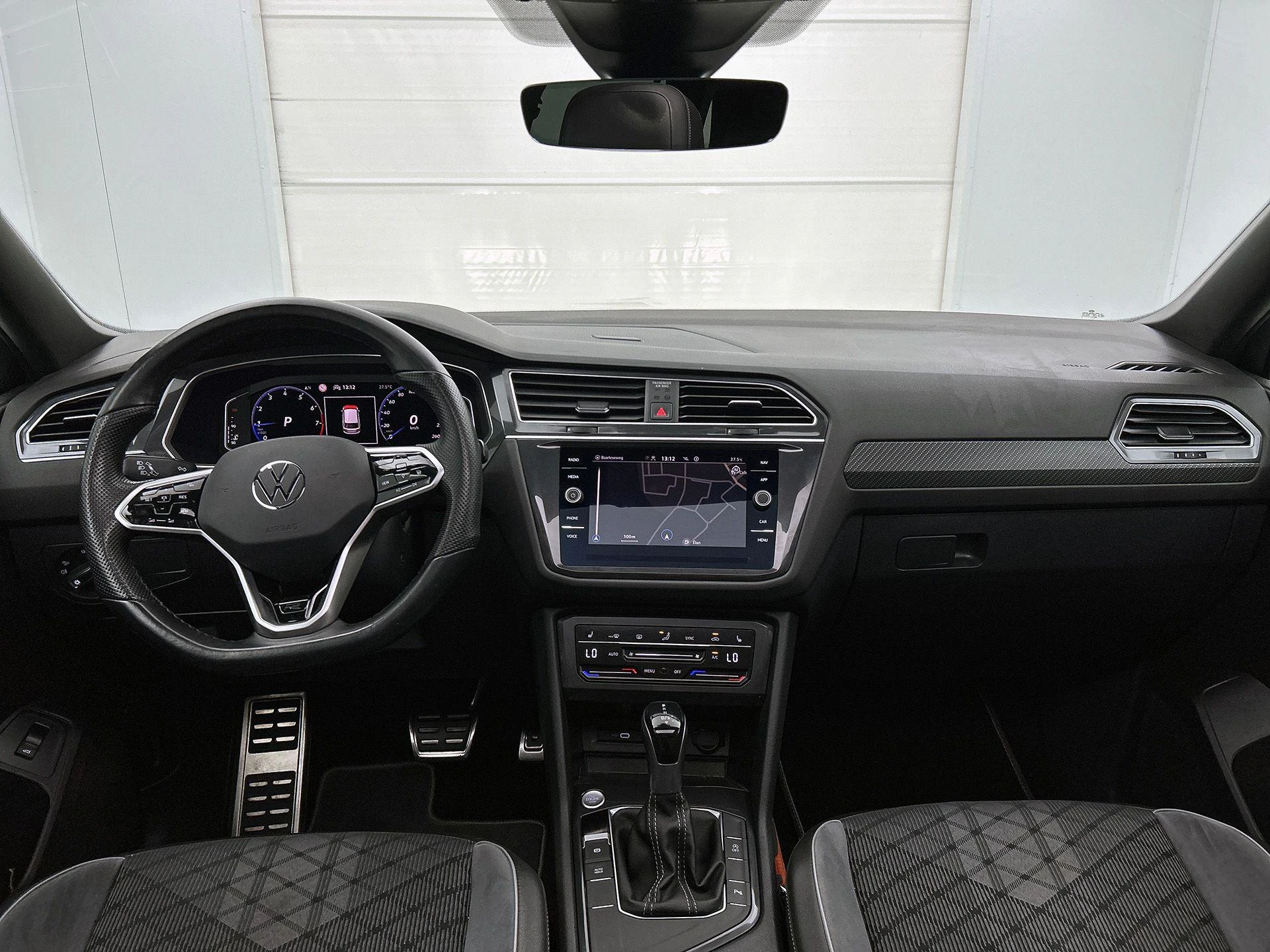 Volkswagen-Tiguan Allspace-image-17