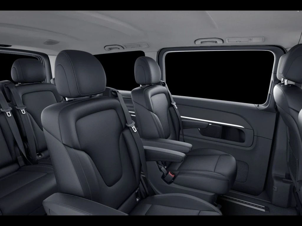 Mercedes-Benz-EQV 300-image-11