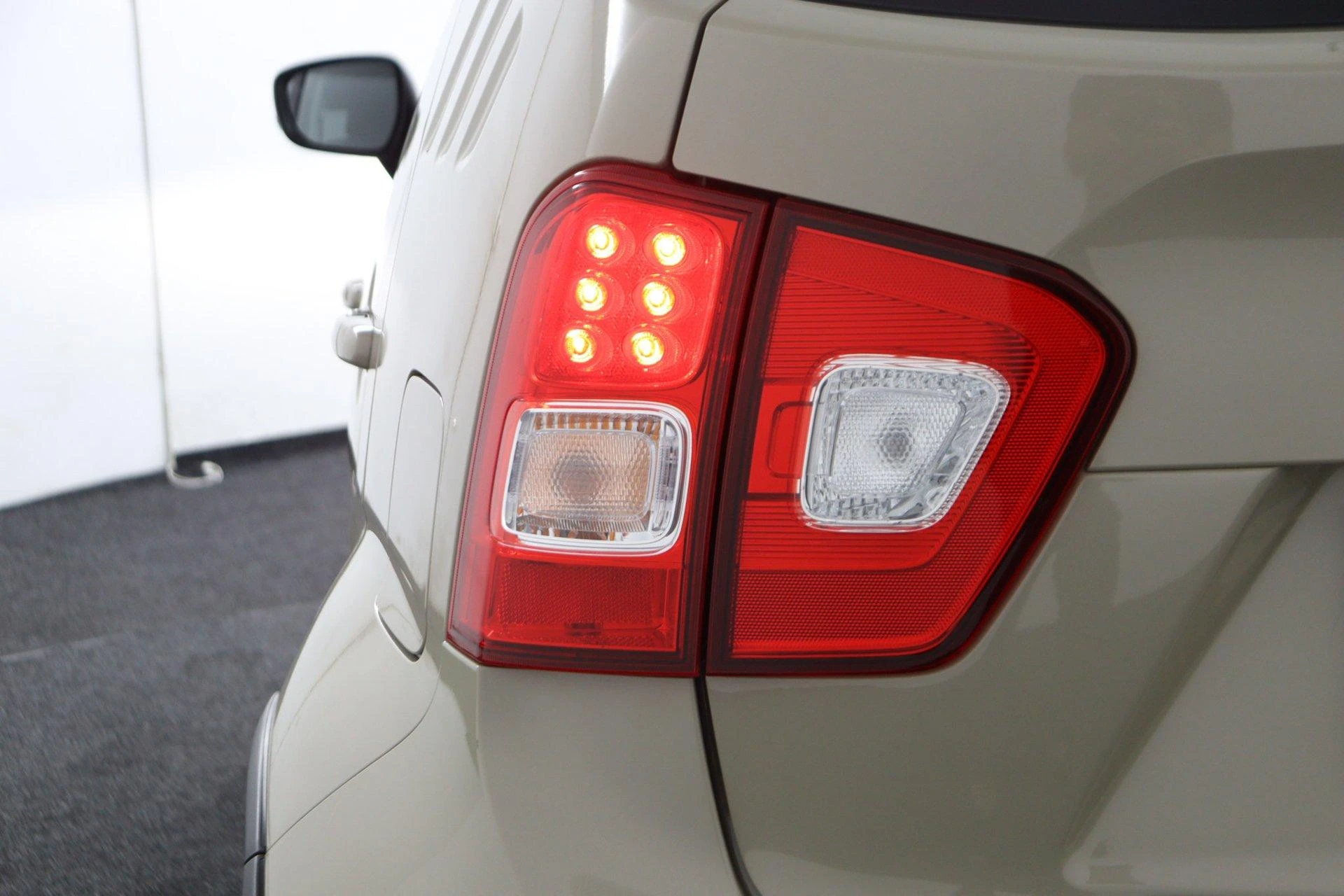 Suzuki-Ignis-image-56
