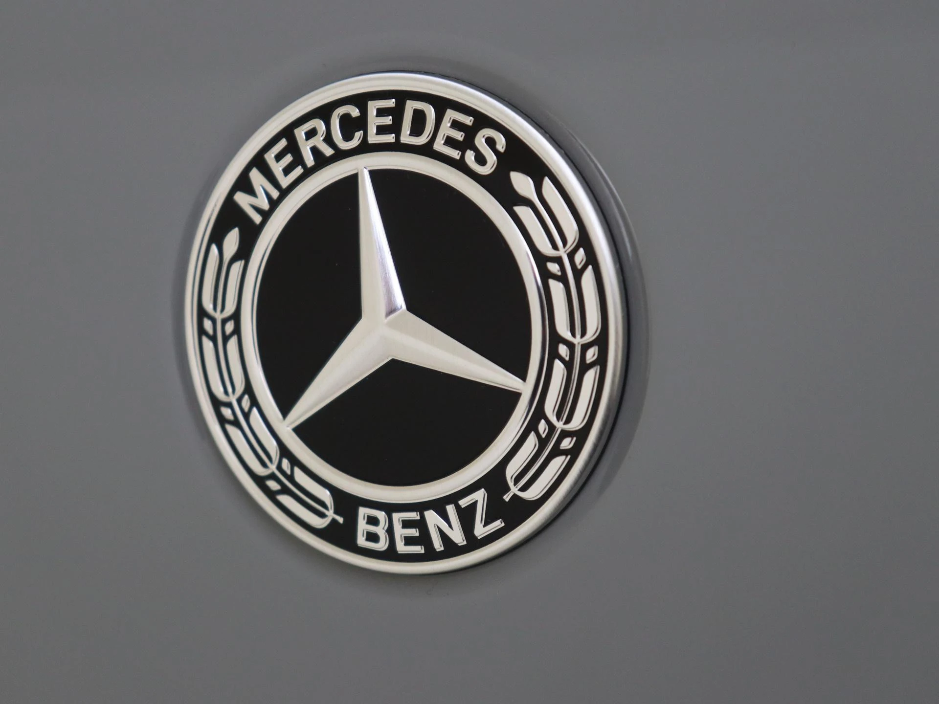 Mercedes-Benz-GLC-image-28
