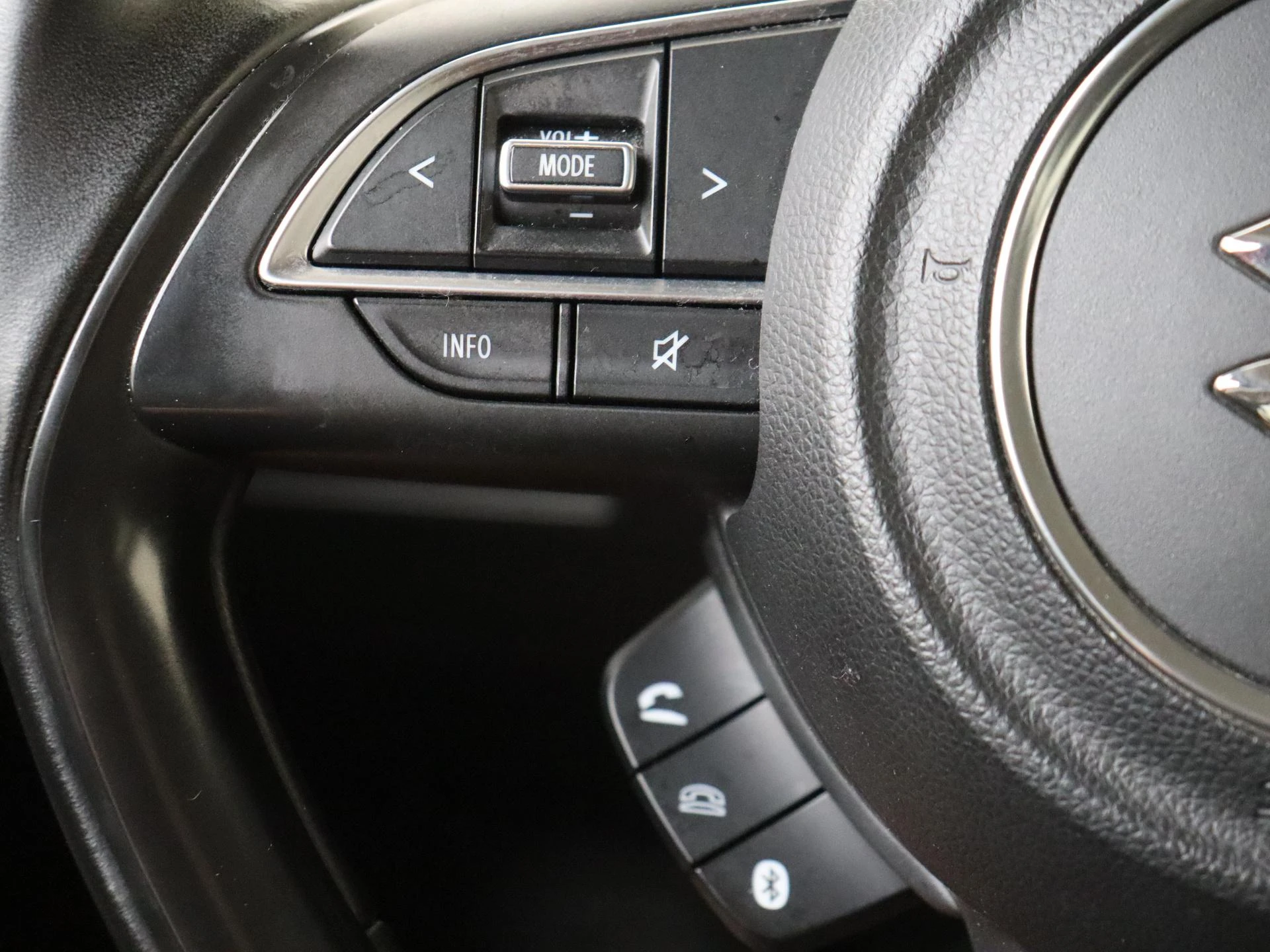 Suzuki-Swift-image-12