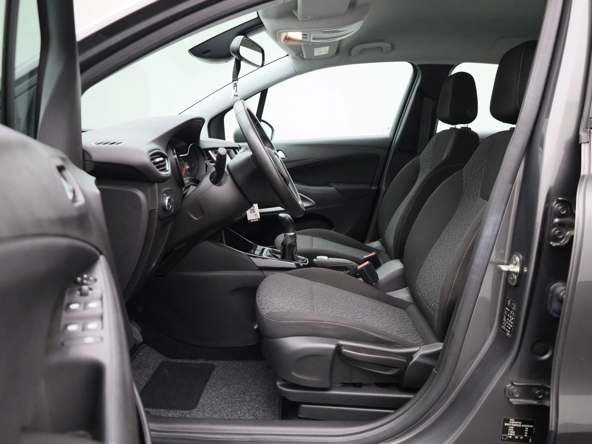 Opel-Crossland X-image-12