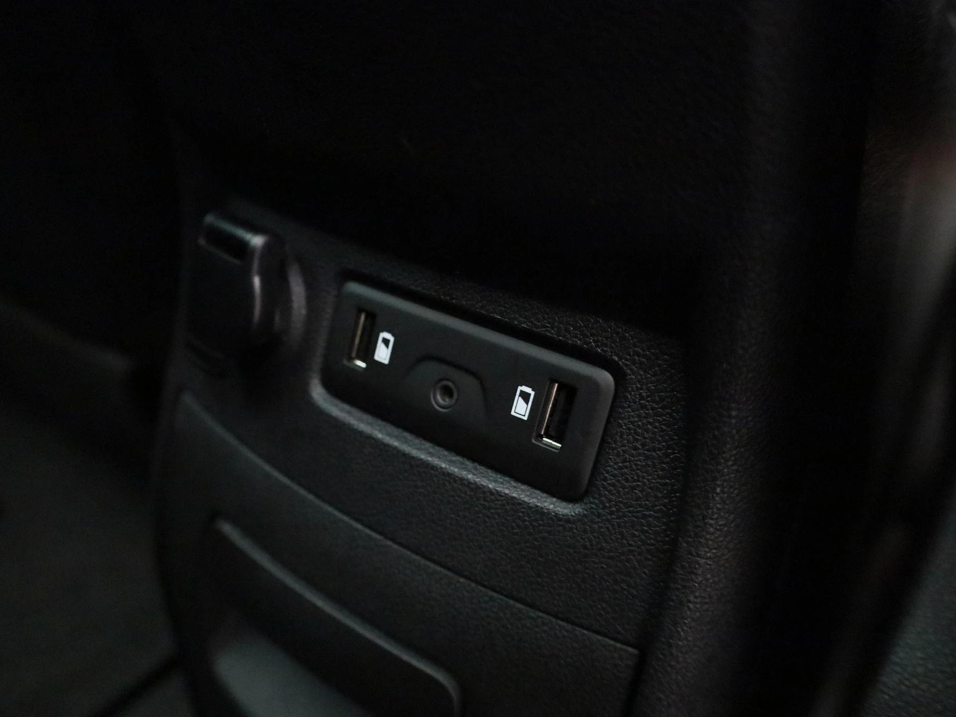 Renault Grand Scénic TCe 140 EDC GPF Black Edition 7P