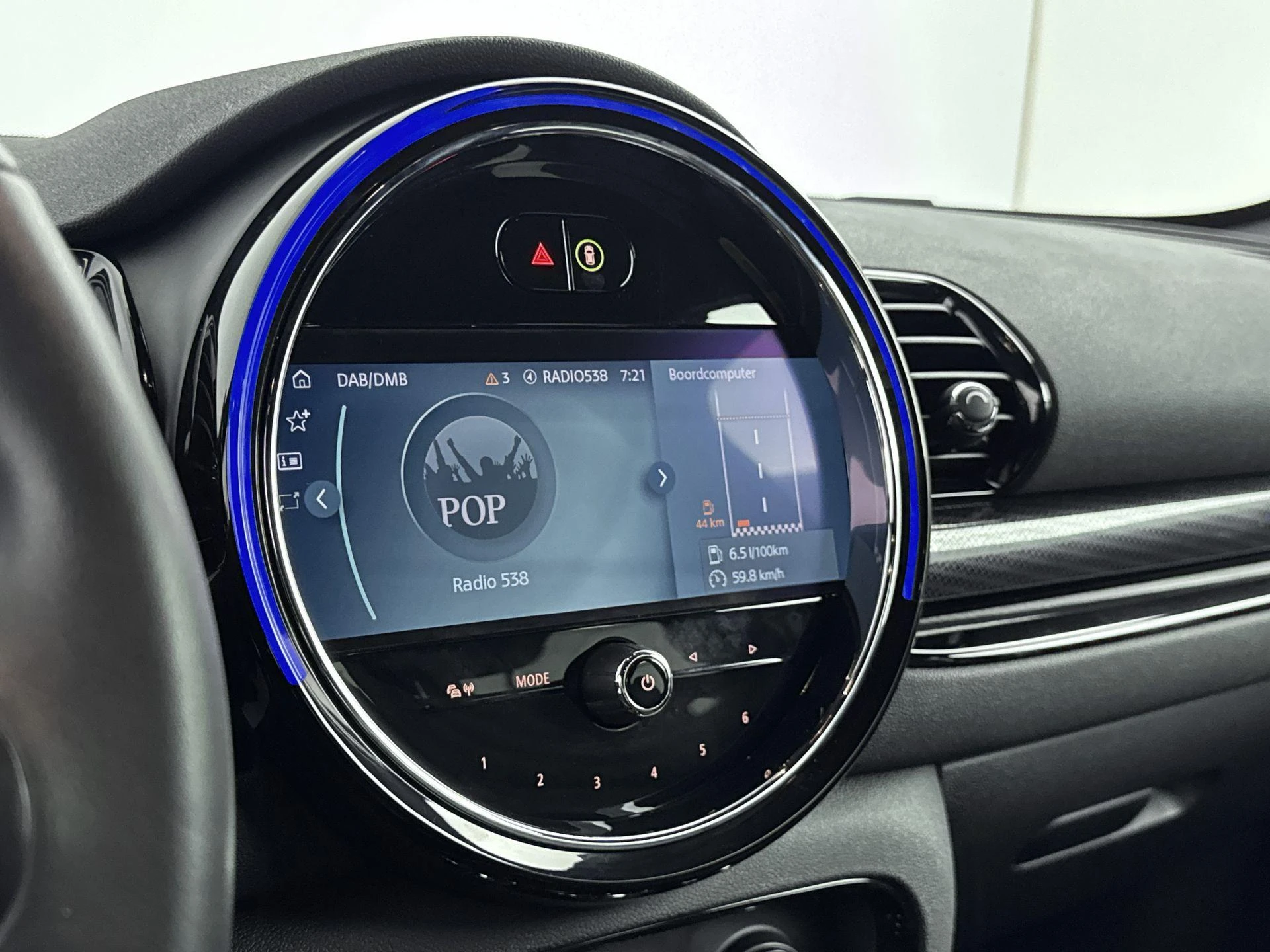 MINI-Clubman-image-6