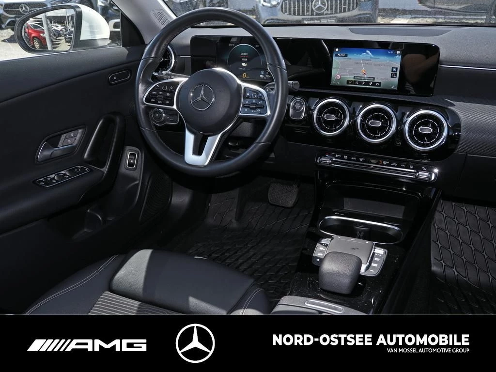Mercedes-Benz CLA 250 e SB KAMERA PANO TEMPOMAT LED SITZH
