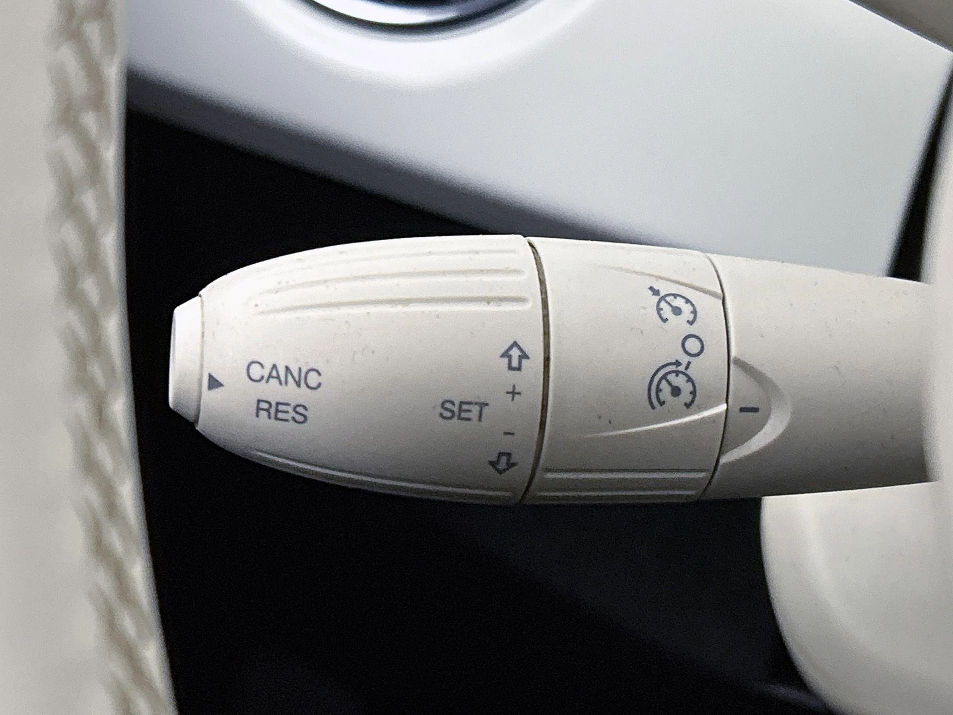 Fiat-500C-image-5